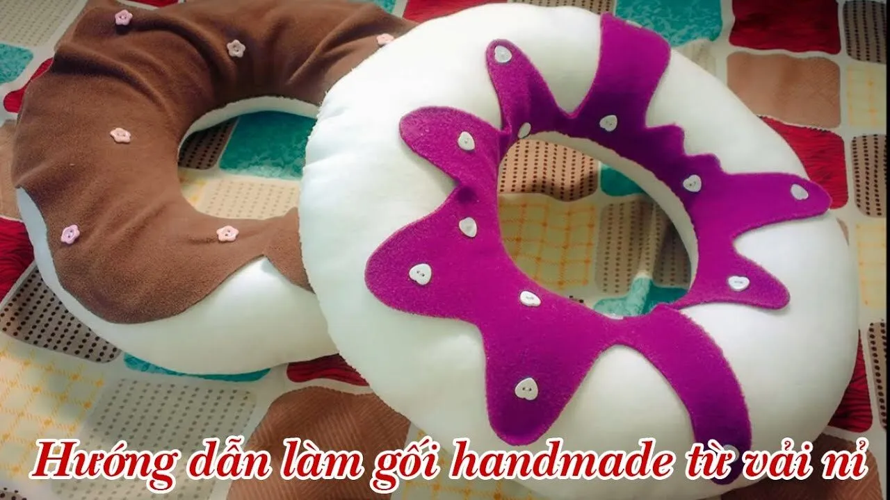 Cách Làm Gối Handmade Bằng Vải Nỉ – Tự Tay Làm Gối Thủ Công Đơn Giản Tại Nhà